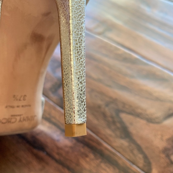 Jimmy Choo Lane d'Orsay Sandal 7.5US / 37.5EU
CHAMPAGNE - Picture 7 of 11